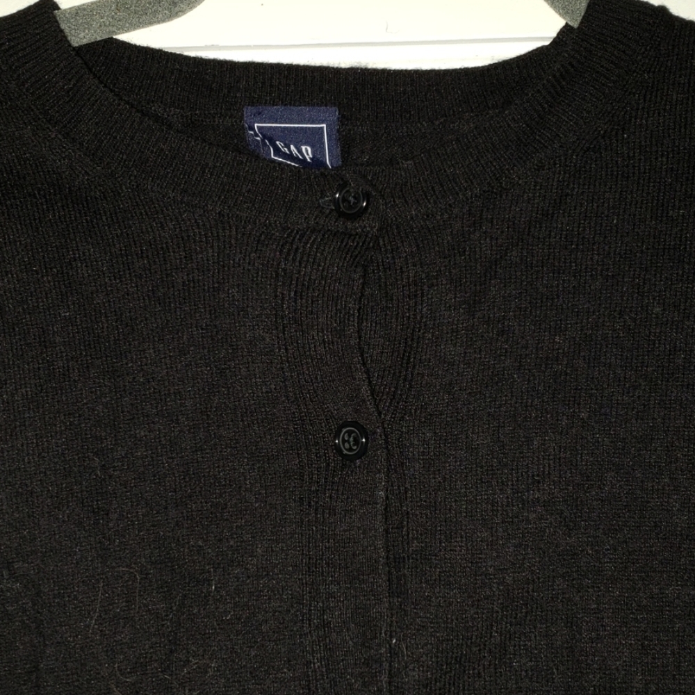 Cardigan - Picture 2 of 4